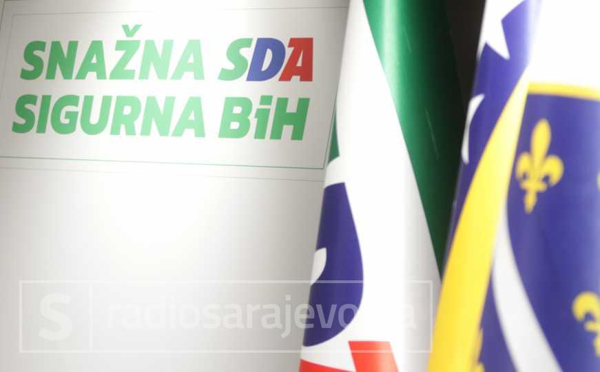 SDA "pojasnila" opasne izjave Sebije Izetbegović: "Ko vodi Bošnjake u koncentracione logore"